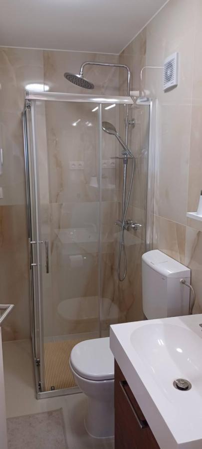 Studio Apartman Four Pearls Karlovac Zewnętrze zdjęcie